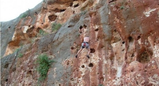  Escalada apasionada 